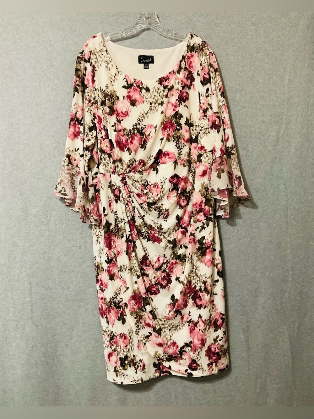 connected apparel Ivory Floral Wrap-Style Dress with Pink Rose Print Sz 22